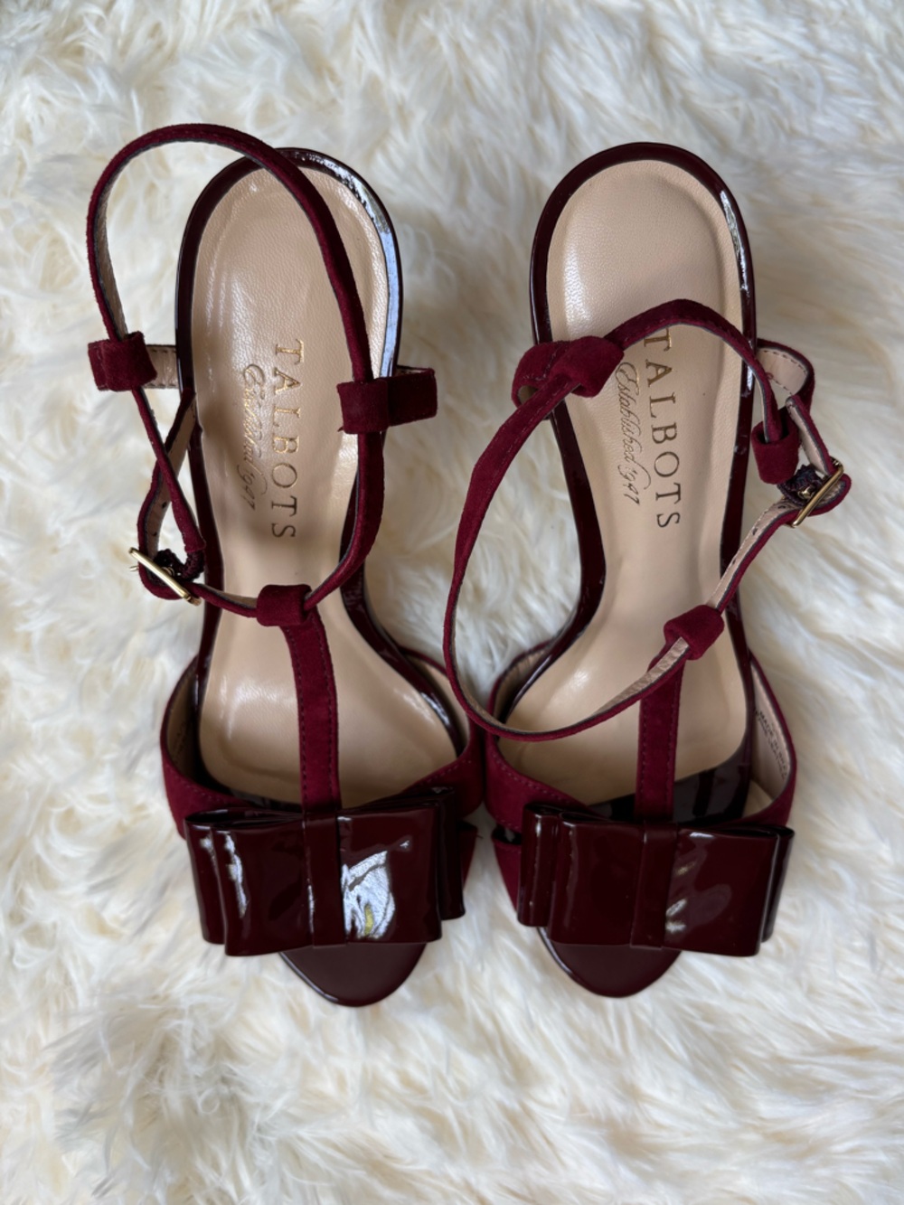 Talbots Suede Patent Leather Heel Sandals Burgundy Women’s 5B Bow - Picture 2 of 6